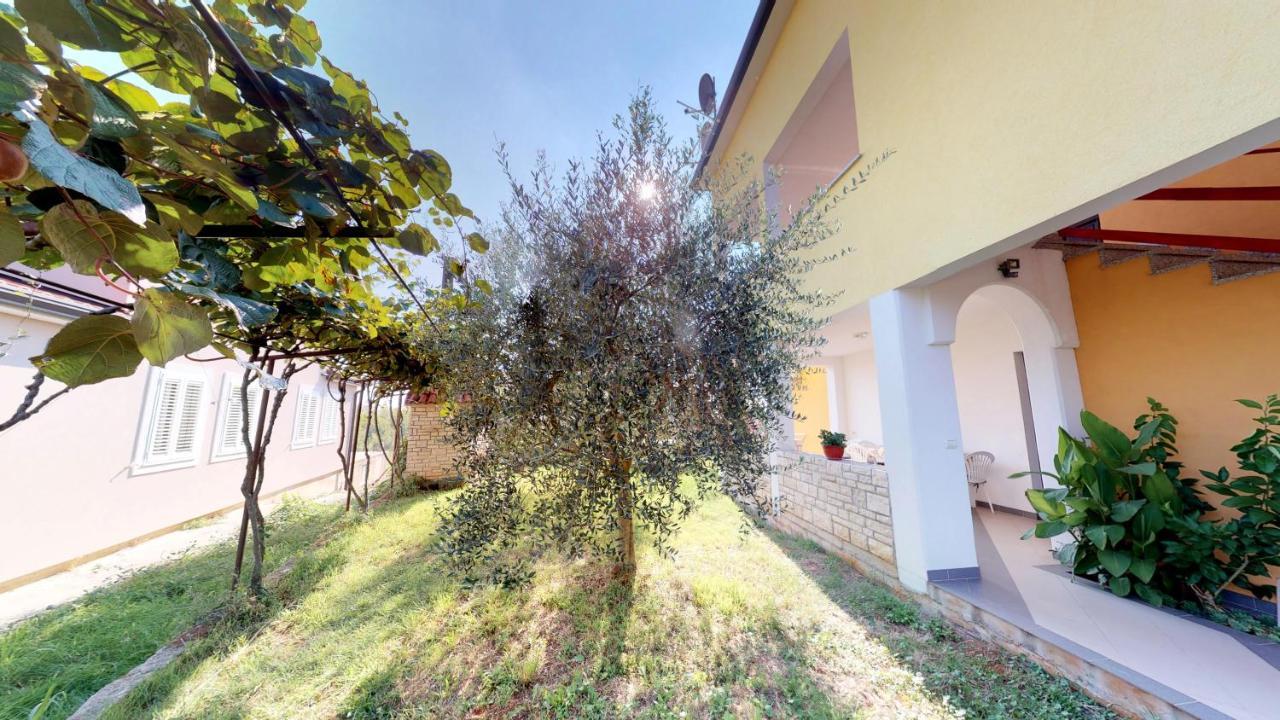 Apartments Goga Умаг Екстериор снимка