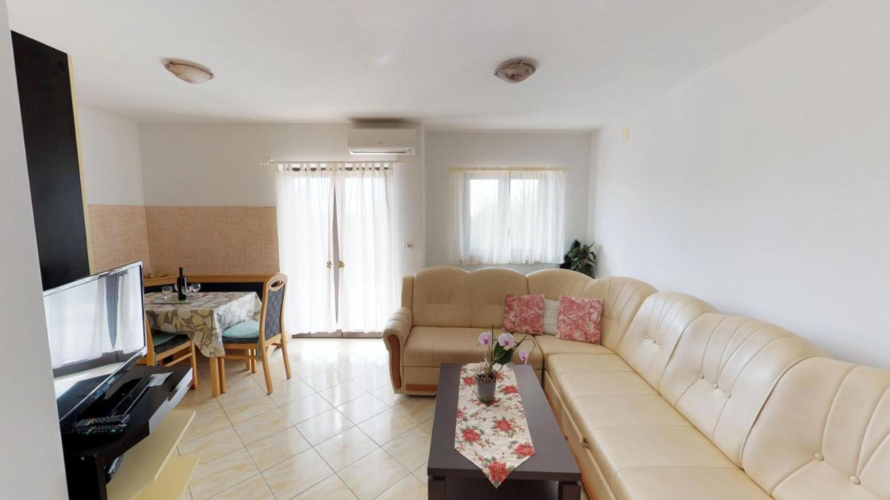 Apartments Goga Умаг Екстериор снимка
