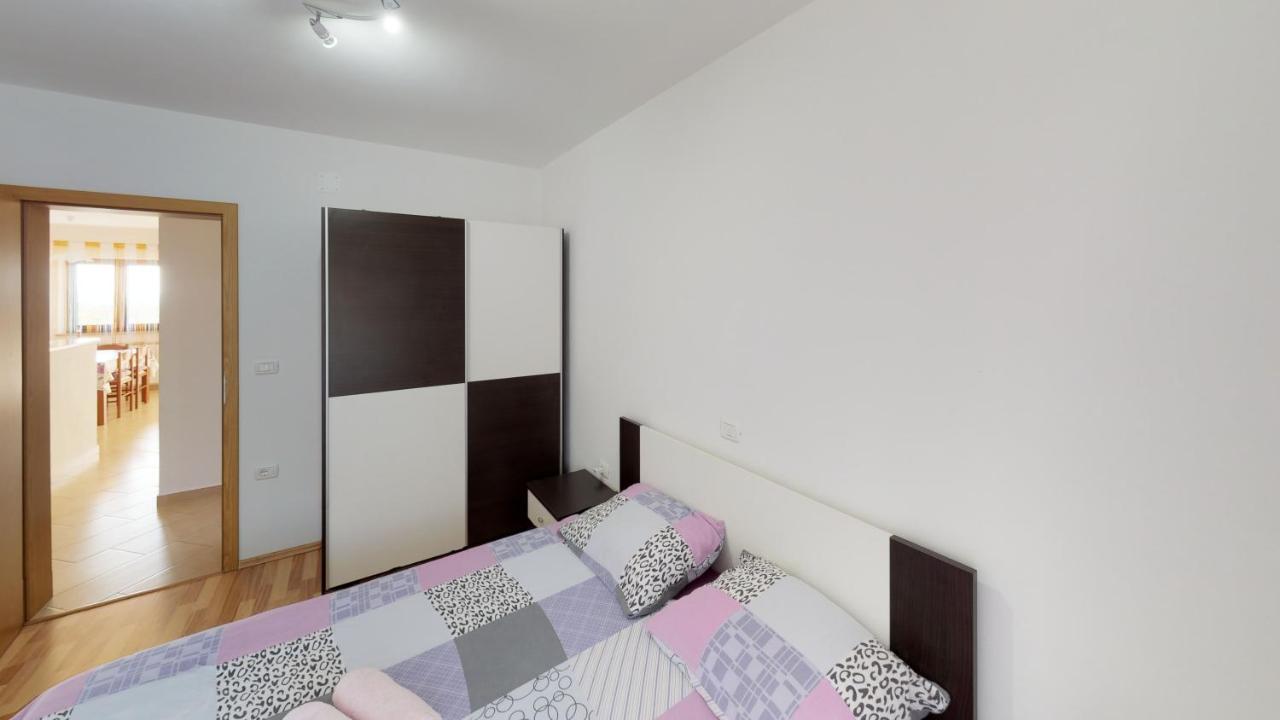 Apartments Goga Умаг Екстериор снимка